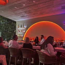 Sunset - The bar looks like a sunset! Very cute!