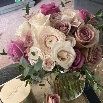 Cristina's Flowers - Florists Near Me - Long Beach, California