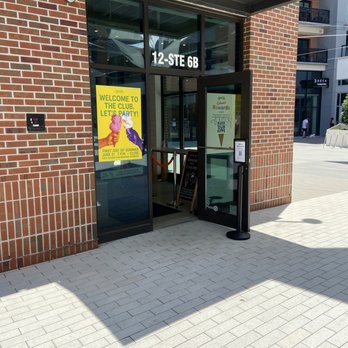 Jeni's Splendid Ice Creams - Ice Cream & Frozen Yogurt Near Me - Greenville, South Carolina Jeni's Splendid Ice Creams - Ice Cream & Frozen Yogurt Near Me - Greenville, South Carolina