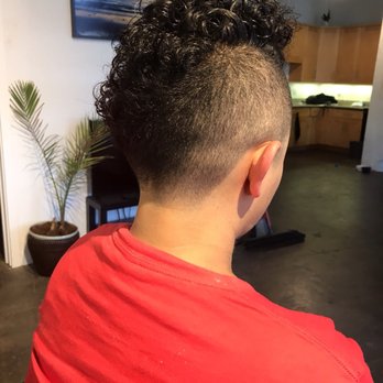 DapprDan's BarberLoft - Barbers Near Me - Oakland, California DapprDan's BarberLoft - Barbers Near Me - Oakland, California