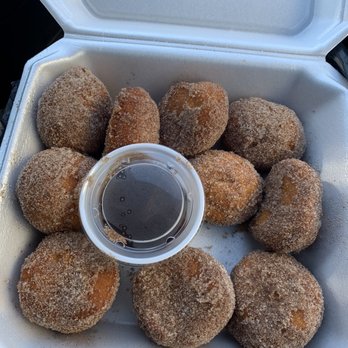 Nashville General Store & Bakery - donuts in a styrofoam container - Bakeries Near Me - Nashville, Indiana Nashville General Store & Bakery - donuts in a styrofoam container - Bakeries Near Me - Nashville, Indiana