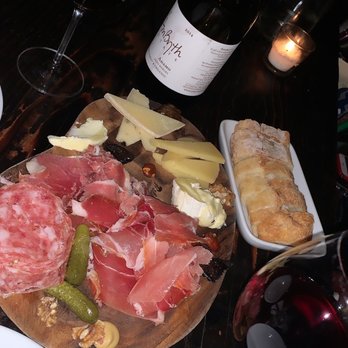 Mignon - Wine Bars Near Me - Los Angeles, California Mignon - Wine Bars Near Me - Los Angeles, California