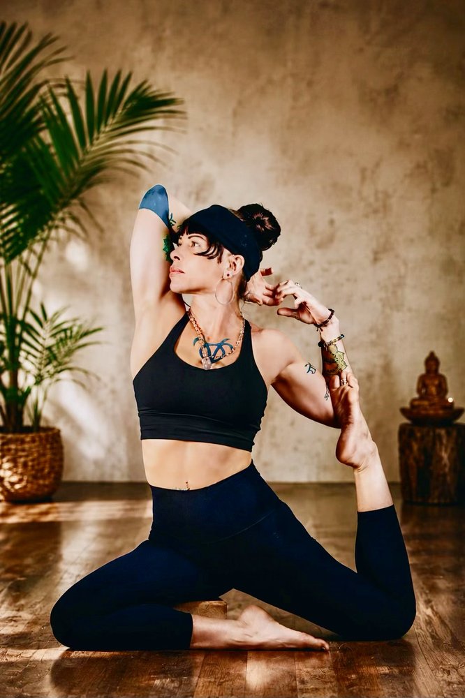 Social spots from Conscious Yoga