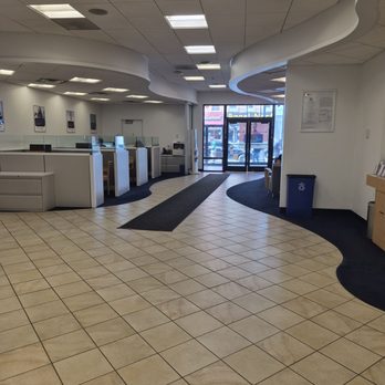 Amalgamated Bank - No customers - Banks & Credit Unions Near Me - Brooklyn, New York