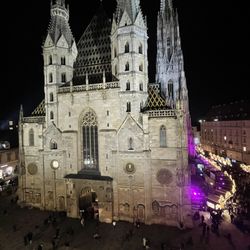 Hotel am Stephansplatz - View from our hotel room of the Christmas markets.