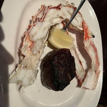 Carnevor Steakhouse Moderne - Surf and turf - Steakhouses Near Me - Milwaukee, Wisconsin