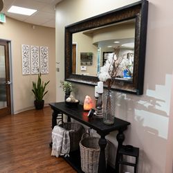 Page Mansourian, DDS