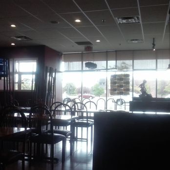 Eat Thai - Full Restaurant View from a back booth - Thai Near Me - Sterling Heights, Michigan Eat Thai - Full Restaurant View from a back booth - Thai Near Me - Sterling Heights, Michigan