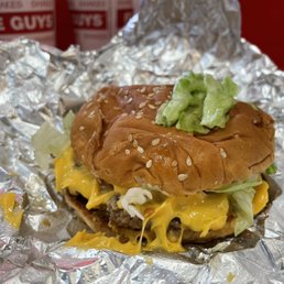 Little Cheeseburger