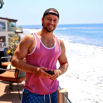 Ryan Calder - Personal Trainer - Trainers Near Me - West Hollywood, California Ryan Calder - Personal Trainer - Trainers Near Me - West Hollywood, California