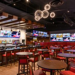 Mid City Grill and Celly's Sports Bar & Lounge - Sports Bar & Lounge