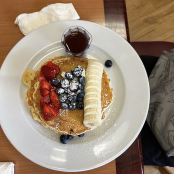 Rocky's Cafe - Kids pancakes - Breakfast & Brunch Near Me - Seaside, California