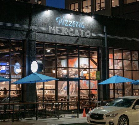 Pizzeria Mercato by null