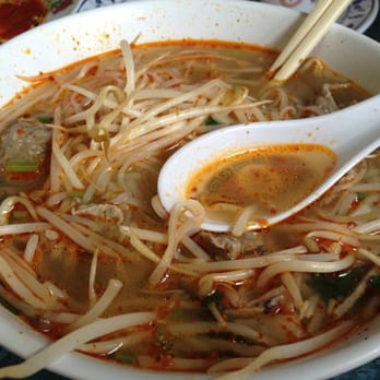 White Pearl Restaurant - Beef Pho with A LOT of chilli - Chinese Near Me - Elgin, Illinois White Pearl Restaurant - Beef Pho with A LOT of chilli - Chinese Near Me - Elgin, Illinois