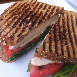 Cafe Brysi - King Chicken