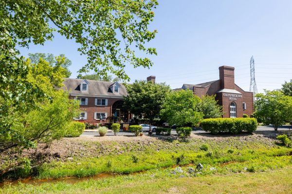 Colts Neck Inn Hotel by null