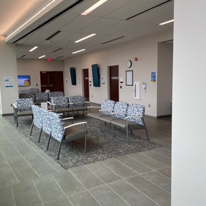 UNIVERSITY HEALTH LAKEWOOD MEDICAL CENTER - Updated December 2024 - 29 ...