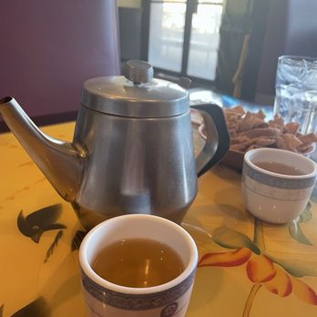 168 Chinese Restaurant - Pot of Hot Tea. - Chinese Near Me - Apopka, Florida 168 Chinese Restaurant - Pot of Hot Tea. - Chinese Near Me - Apopka, Florida