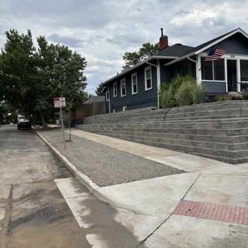 Modern Concepts Landscape - Retaining wall - Landscaping Near Me Modern Concepts Landscape - Retaining wall - Landscaping Near Me