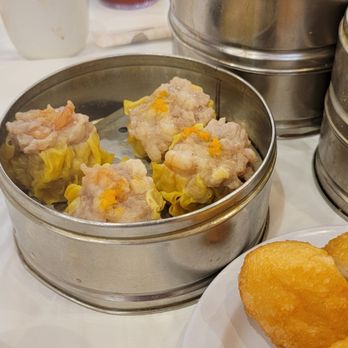 Crown Seafood Restaurant - Steamed Shrimp and Pork Dumpling - Dim Sum Near Me - Houston, Texas