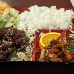 Sushi.Com - Beef Teriyaki & Spicy Chicken Box.