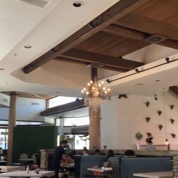 Toast Kitchen & Bar - Interior - Breakfast & Brunch Near Me - Brea, California