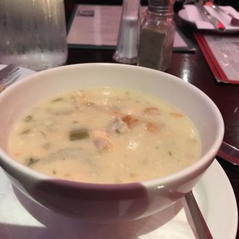 Flanagan's Restaurant - American Near Me - Dublin, D