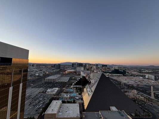 Skyfall Panoramic Bar & Lounge by null