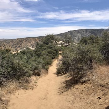 Devil's Punchbowl Natural Area - Hiking Near Me - Pearblossom, California Devil's Punchbowl Natural Area - Hiking Near Me - Pearblossom, California