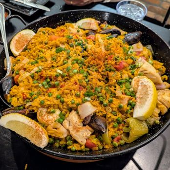 Basqueria - Paella del Mar (family size) - Spanish Near Me - Tucson, Arizona