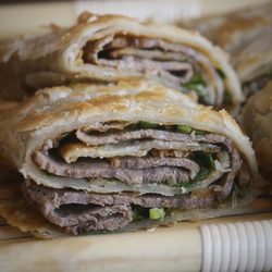 Noodle St - Beef Roll Pancake