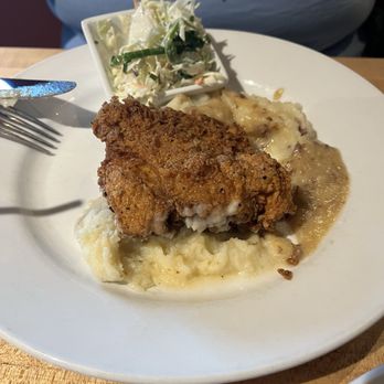 Hop Social Grill - American Near Me - Chandler, Arizona Hop Social Grill - American Near Me - Chandler, Arizona
