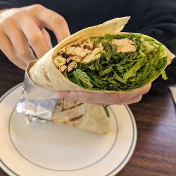 Istanbul Gyro & Kebab - Chicken wrap w/o tomato and extra lettuce - Mediterranean Near Me - Norfolk, Virginia Istanbul Gyro & Kebab - Chicken wrap w/o tomato and extra lettuce - Mediterranean Near Me - Norfolk, Virginia