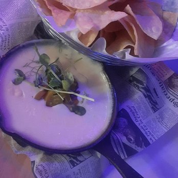 Palace Bar - Queso - Gay Bars Near Me - Miami Beach, Florida