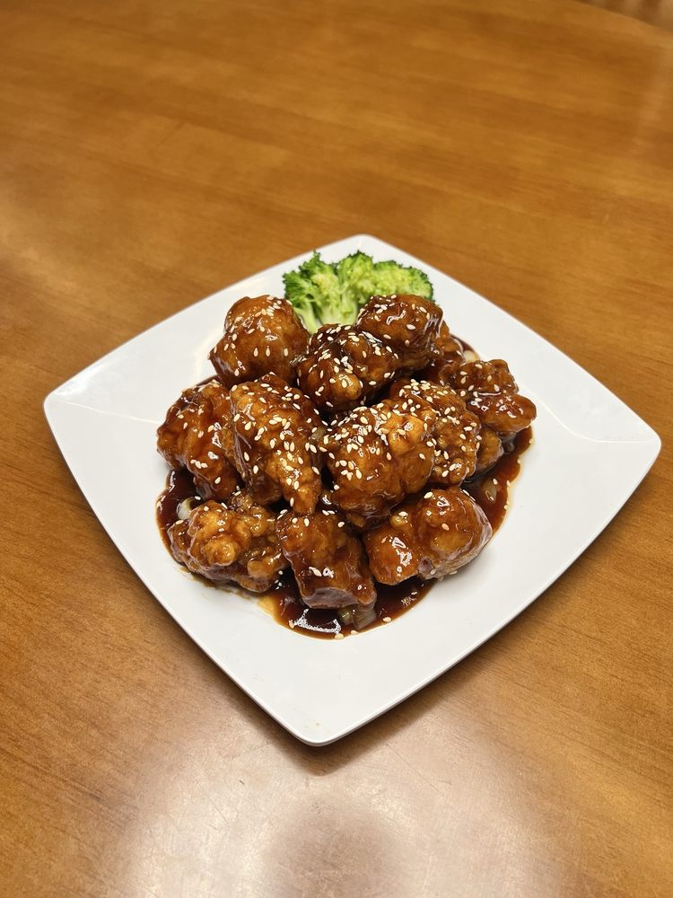 Chow's Kitchen