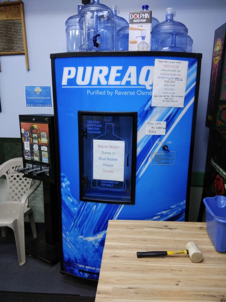 THE SOAP BIN LAUNDROMAT 383 Elgin Street N, Cambridge, Ontario