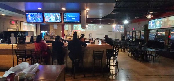 J. R. Crickets Union City by null