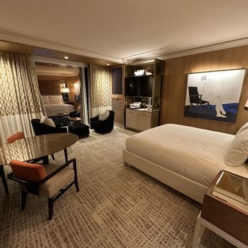 Wynn - Interior - Hotels Near Me - Las Vegas, Nevada Wynn - Interior - Hotels Near Me - Las Vegas, Nevada