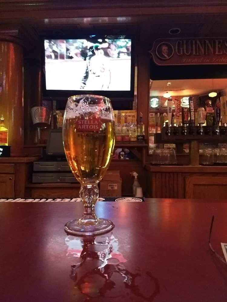 Photos of BROTHERS BAR & GRILL CLOSED Updated August 2024 18 Photos & 33 Reviews 613 E