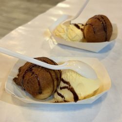 Stinkin Crawfish - North Hills - Fried Oreo