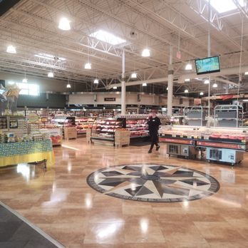 Harris Teeter - Grocery Near Me - Summerville, South Carolina