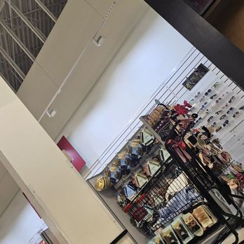Tj Maxx - Department Stores Near Me - Sunrise, Florida