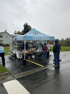 Yeti Dogs by null