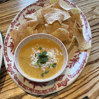 El Bebe - Queso dip with homemade chips - excellent! - Tacos Near Me - Tysons, Virginia El Bebe - Queso dip with homemade chips - excellent! - Tacos Near Me - Tysons, Virginia