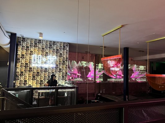 Tiger Restaurant & Lounge by null