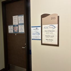 AZUL VISION - Picking up Bifocals