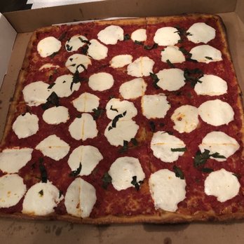 Delizia Pizza Kitchen - Pizza Near Me - Flemington, New Jersey