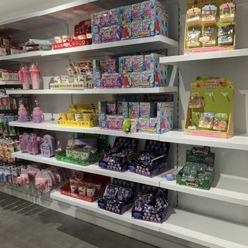 It'Sugar - Candy Stores Near Me - Miami, Florida It'Sugar - Candy Stores Near Me - Miami, Florida