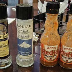 Starter's Bar & Grill