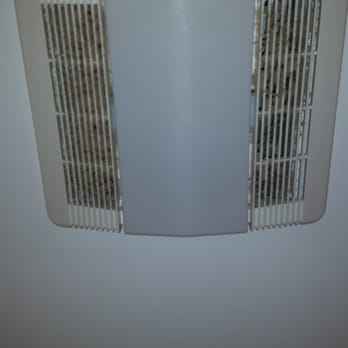 Beachside Colony Resort - Vent in master bathroom - Resorts Near Me - Tybee Island, Georgia